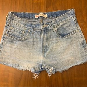 Levi’s 505 Cut Off Denim Shorts